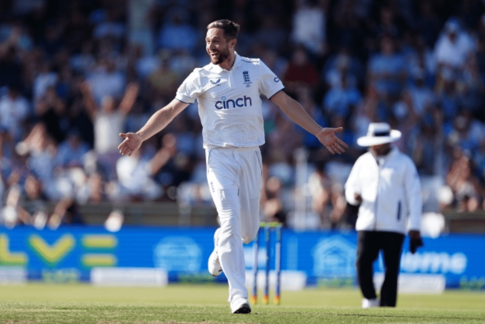 Chris Woakes and Travis Head star to leave England